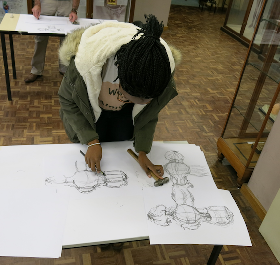 "Observing a non-anatomical object using touch and drawing. Anatomy Observation and Drawing, Special Studies Module (SSM) 2015, UCT Department of Human Biology."